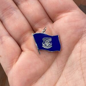 Vintage 925 Sterling Silver Enamel Pennsylvania State Flag Bracelet Charm